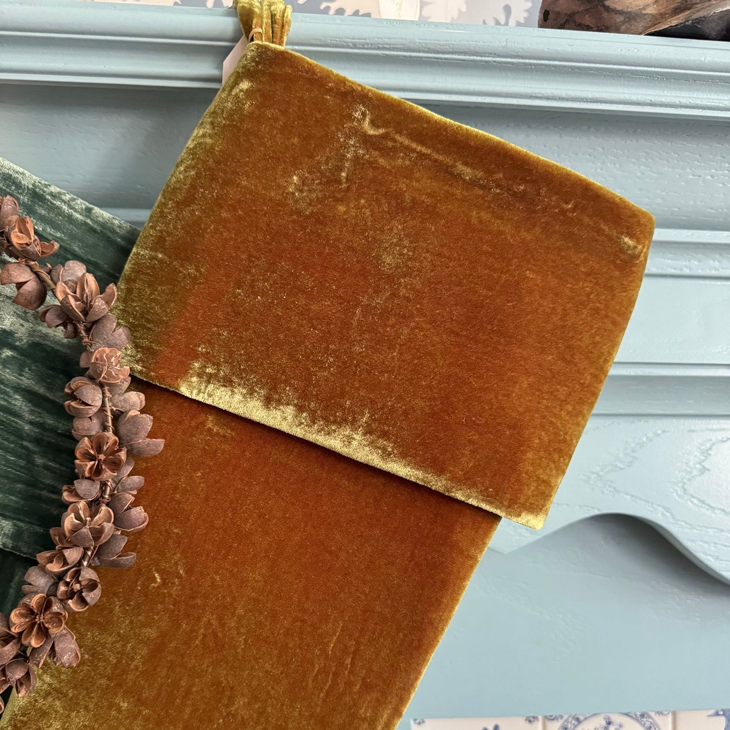 French Velvet Stocking, Moss