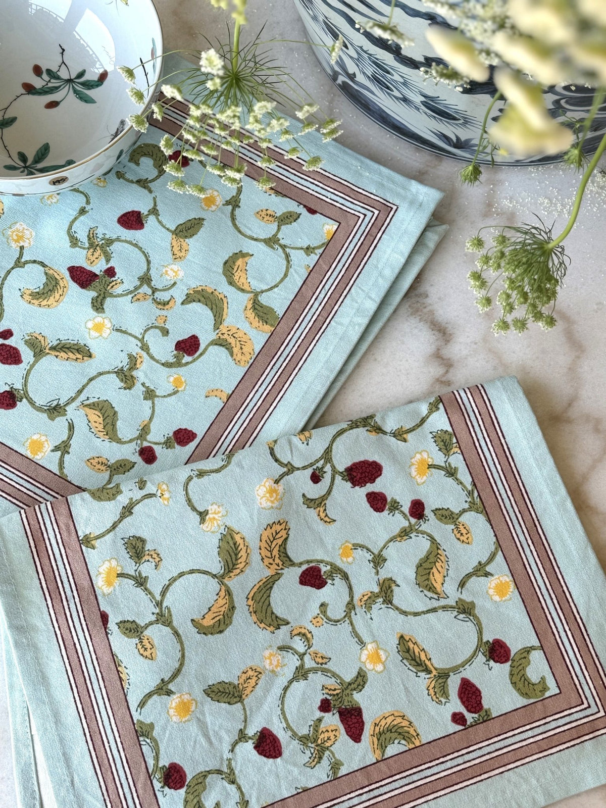 Strawberry Blue Placemats, Set of 6 - OAKSTREET SHOPPE