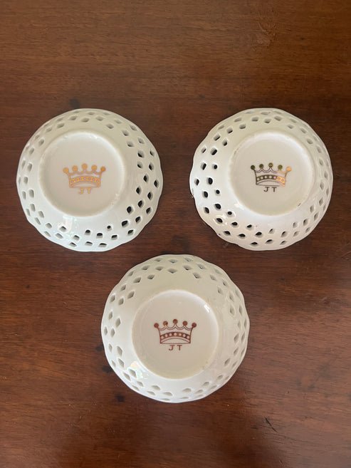 European Mini Porcelain Dishes, Round - OAKSTREET SHOPPE