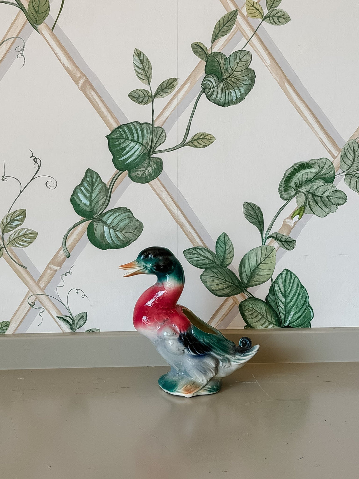 Mallard Vase - OAKSTREET SHOPPE