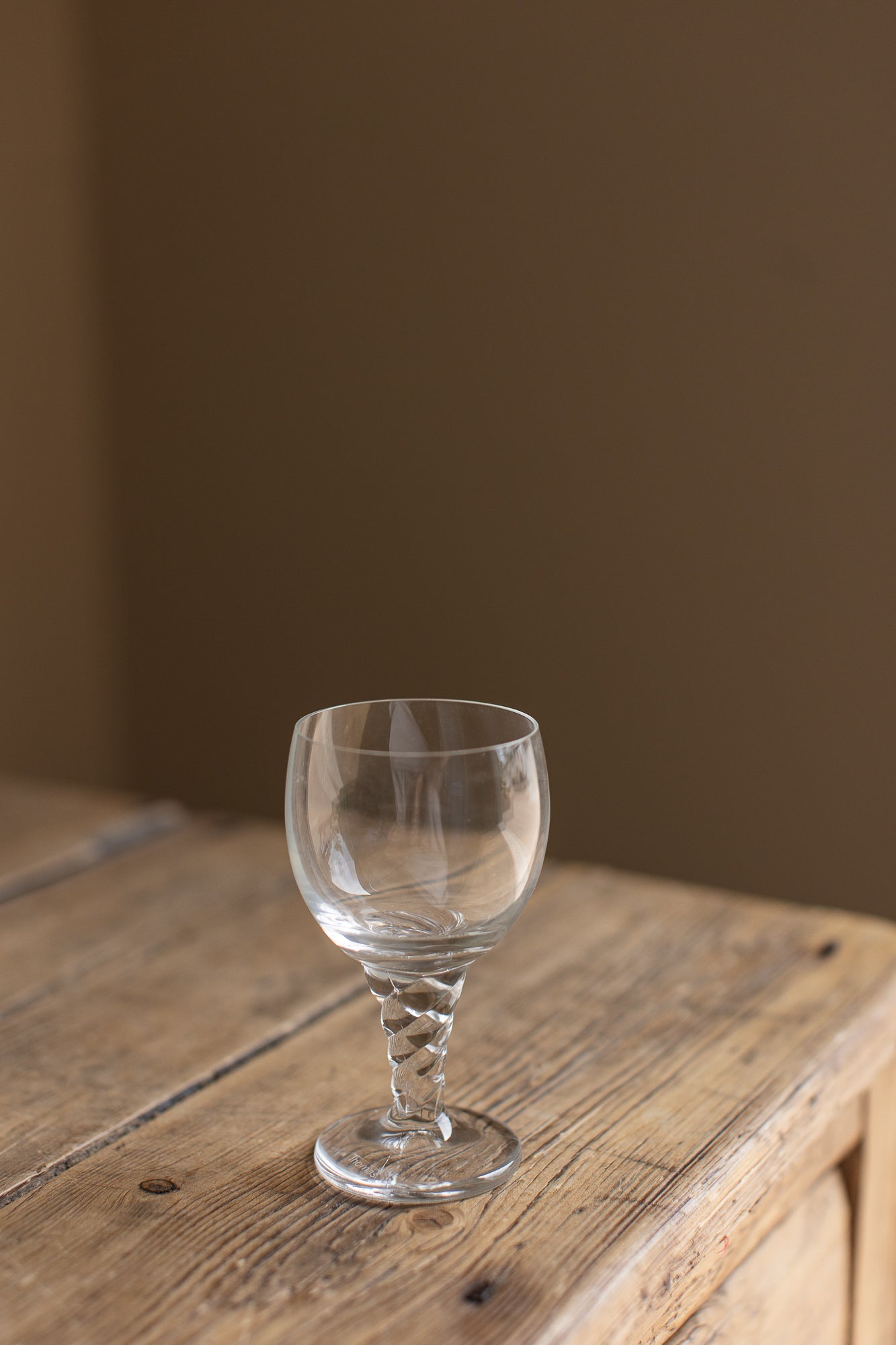 Vintage Swirl Stem Glasses, Set of 6