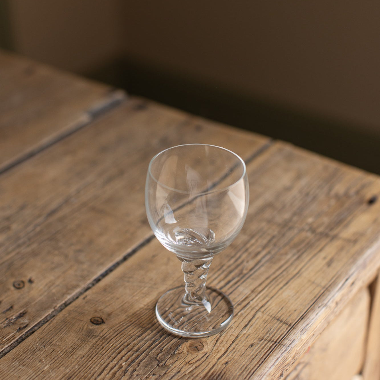 Vintage Swirl Stem Glasses, Set of 6