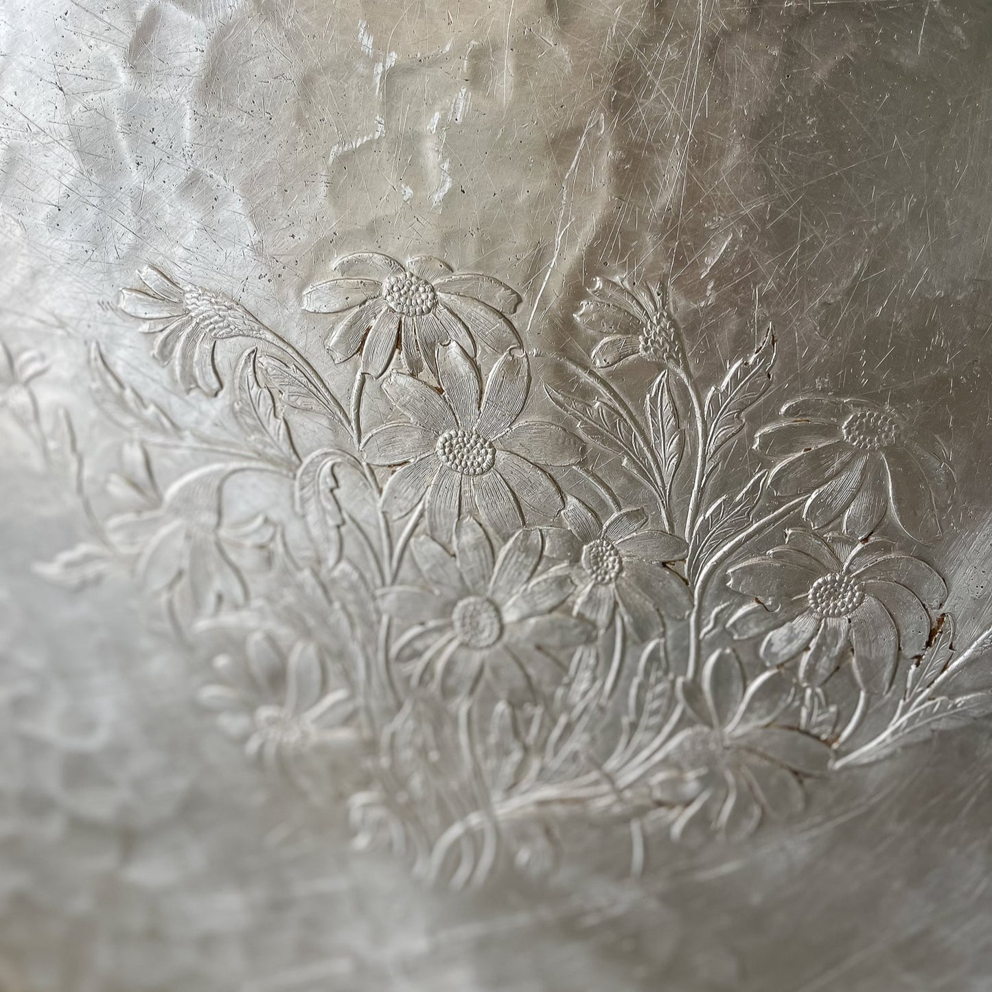Embossed Hammered Aluminum Floral Tray