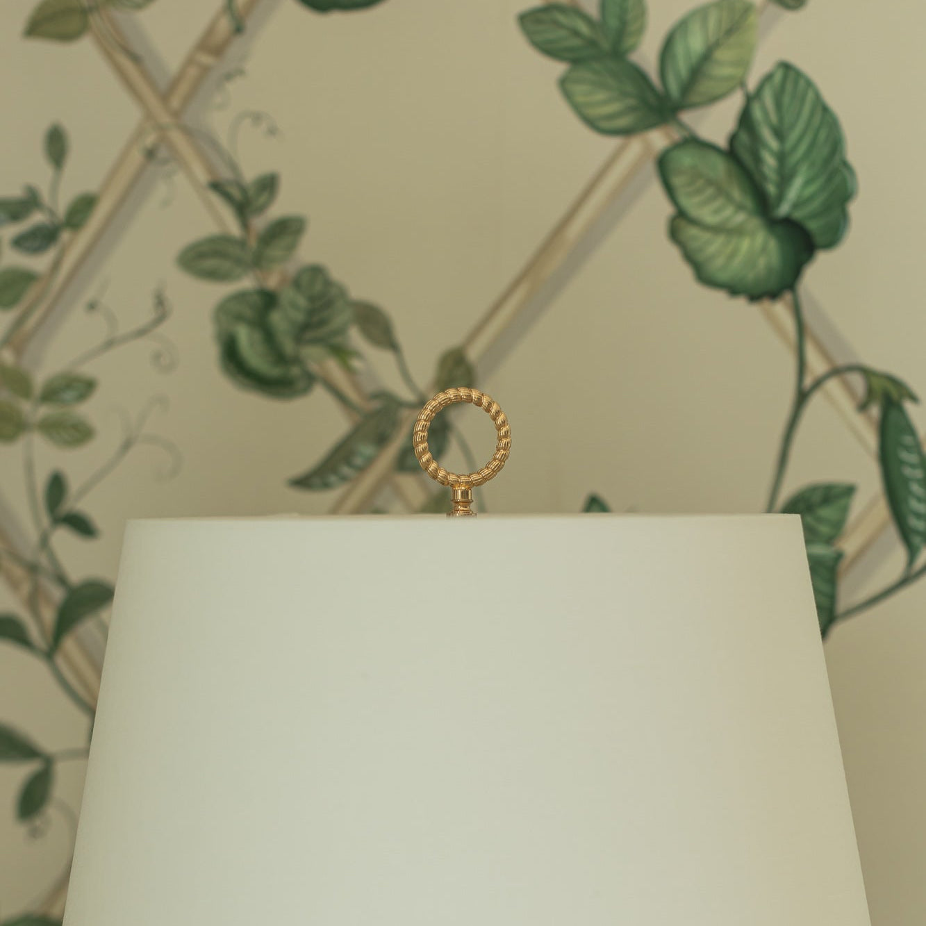 Wreath Finial