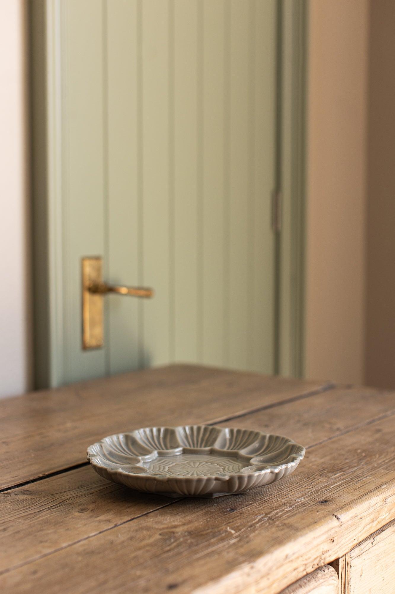 Cristal Gray Dinnerware
