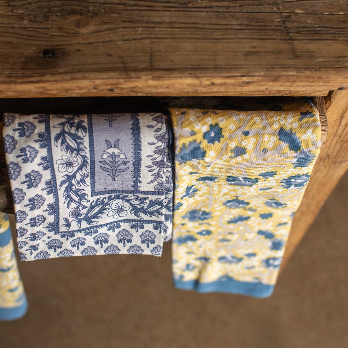 Avignon Blue Napkins, Set of 6 - OAKSTREET SHOPPE