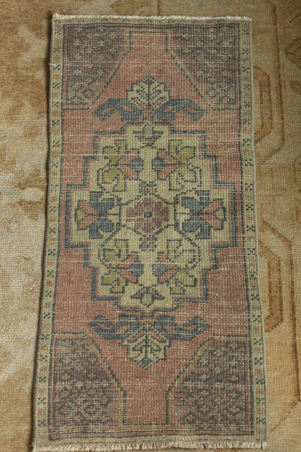 Vintage Rug 37"x17" - OAKSTREET SHOPPE
