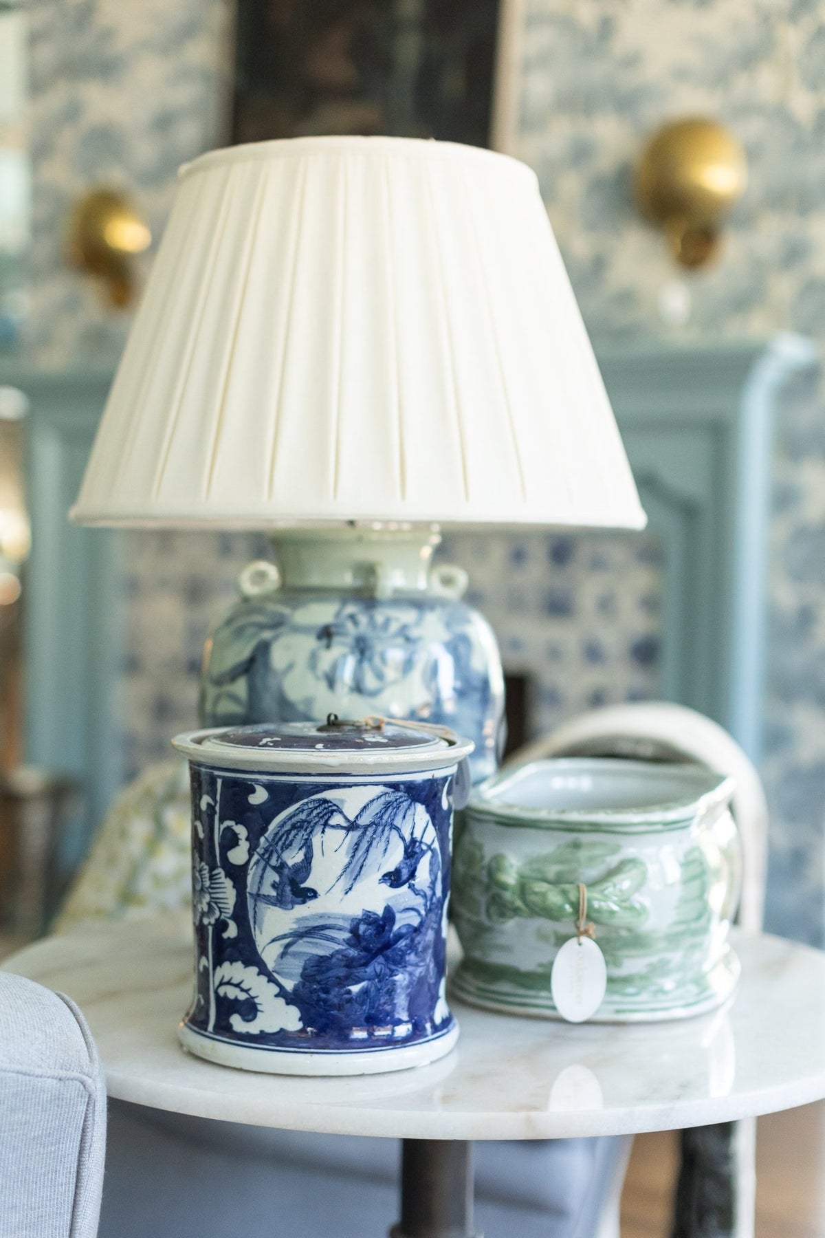 Lidded Jar, Ducks and Lotus - OAKSTREET SHOPPE