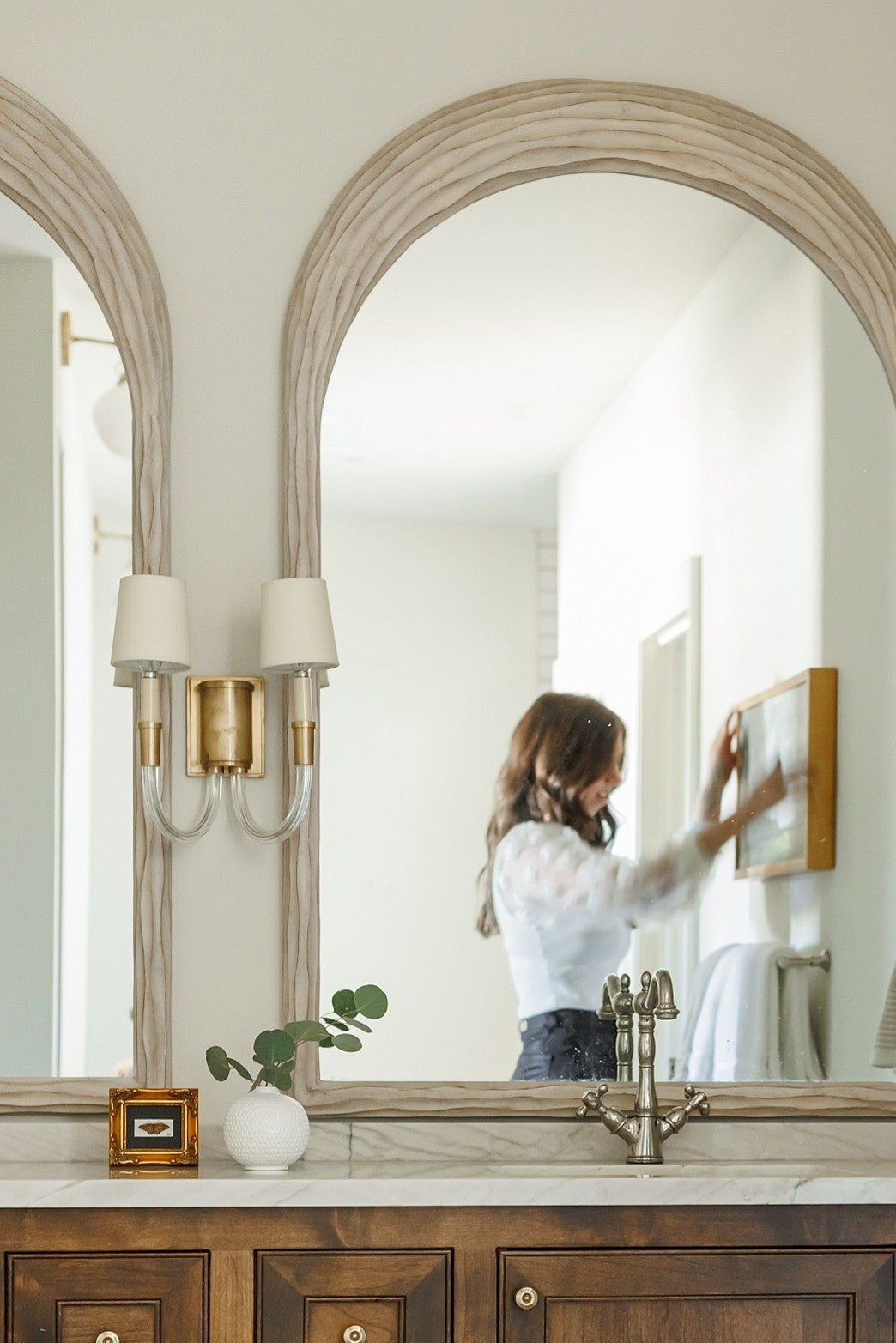 Vivian Double Sconce