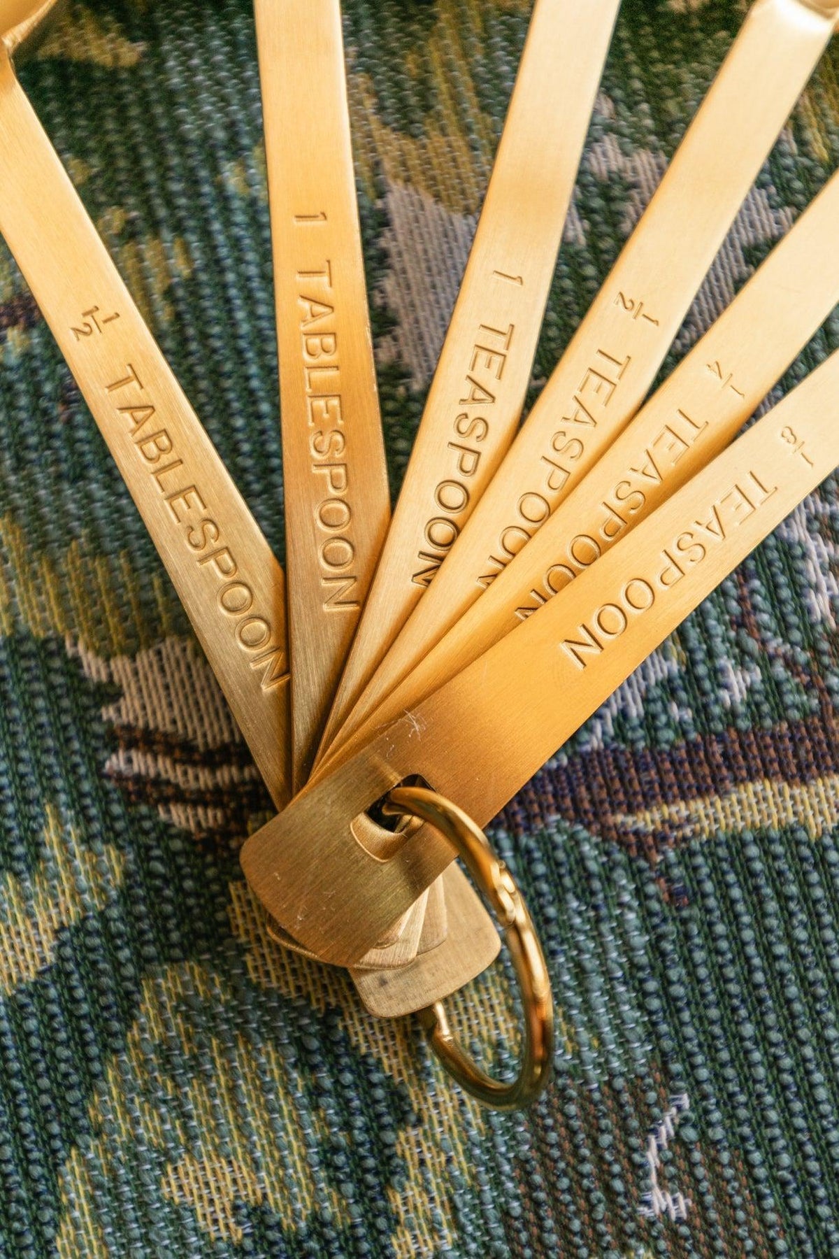 Measuring Spoons, Gold - OAKSTREET SHOPPE