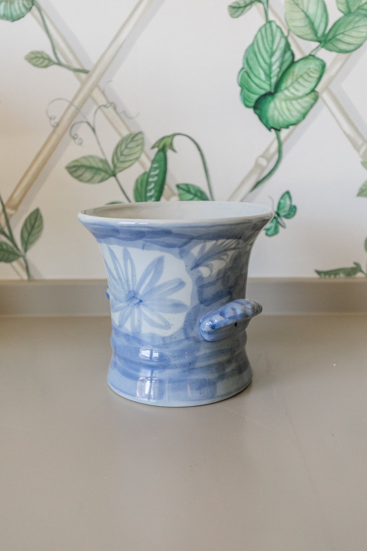 Jingdezhen Hand Painted Pot - OAKSTREET SHOPPE