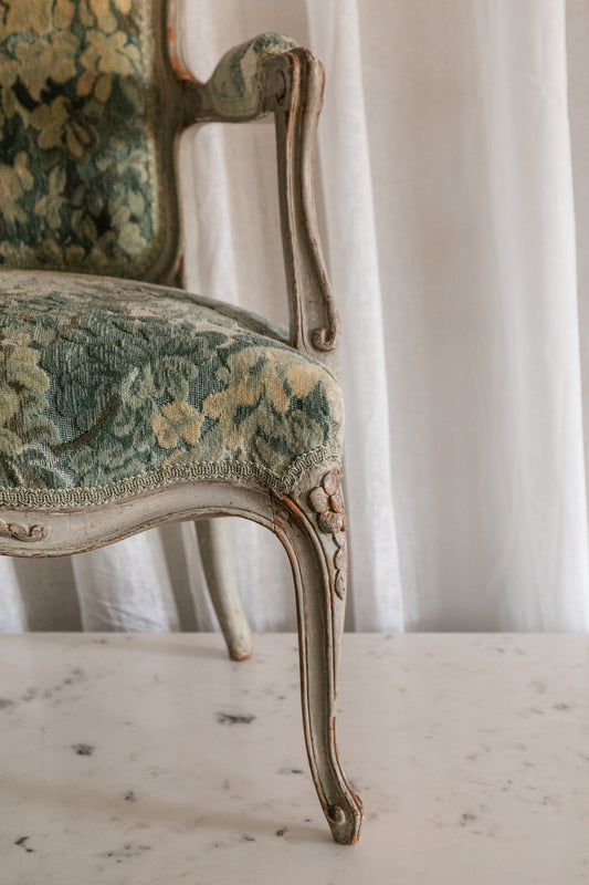 French Pair in Marly