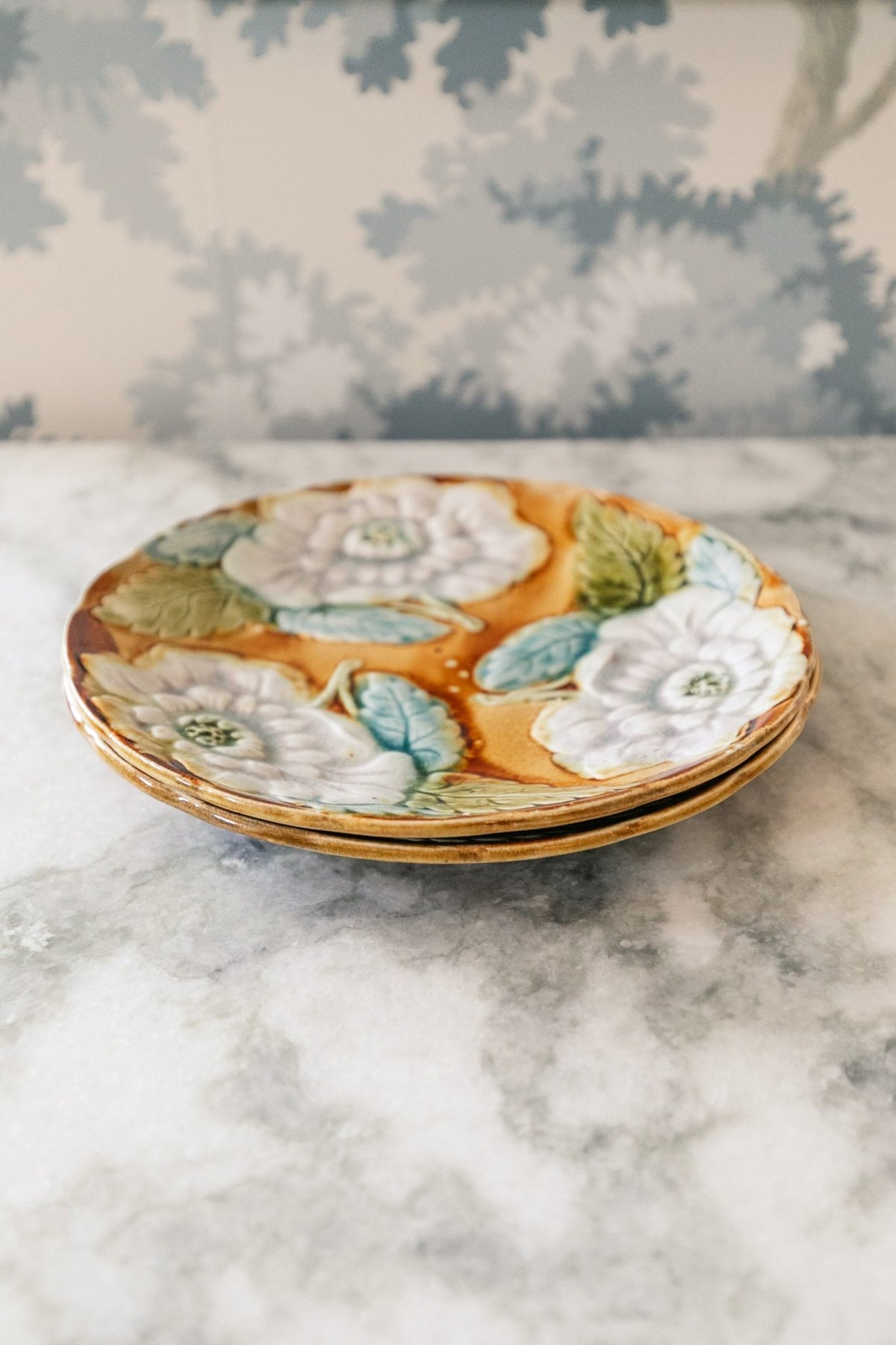 Ochre Peony Majolica Plate - OAKSTREET SHOPPE