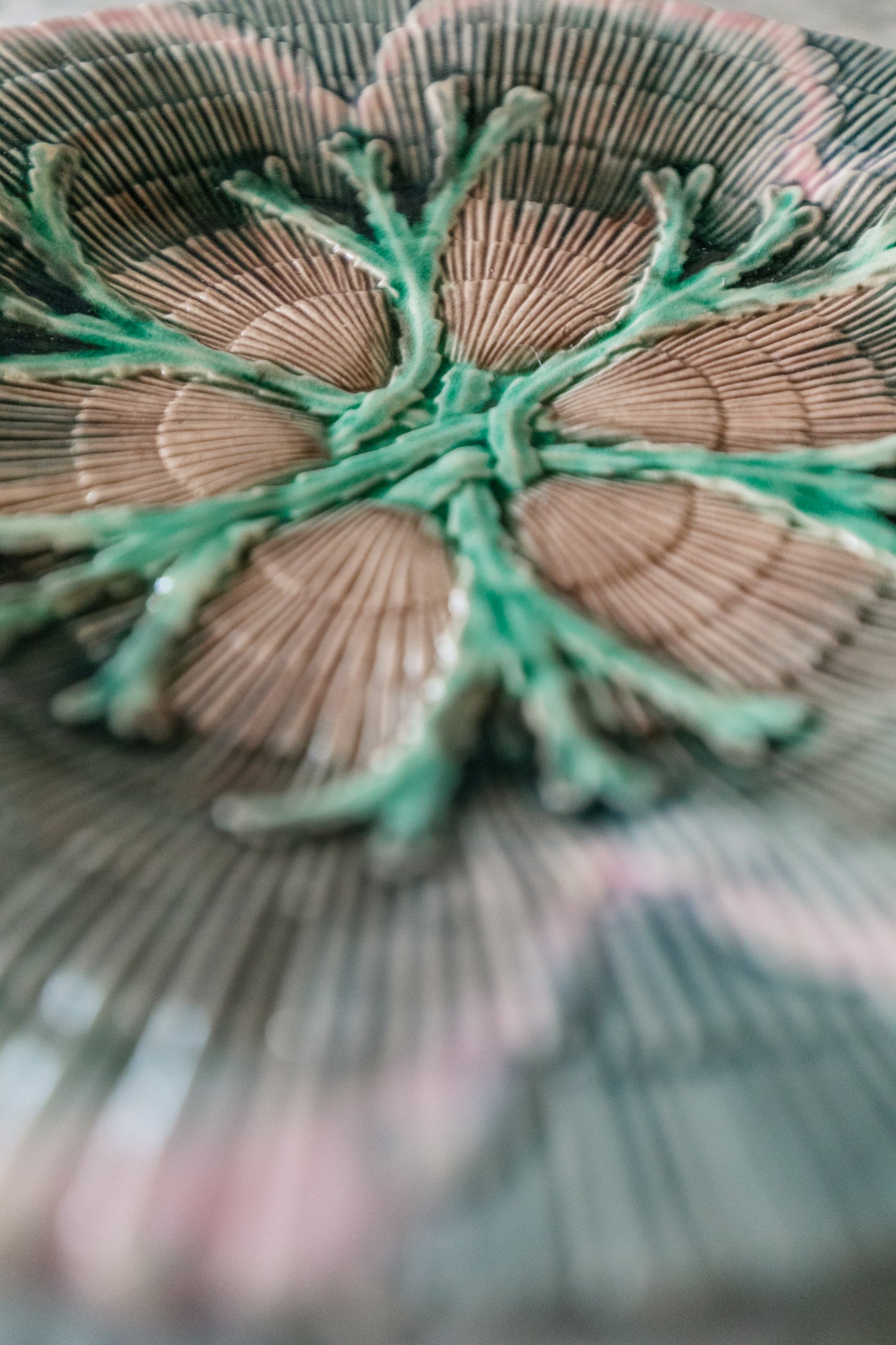 Shell Majolica Plate