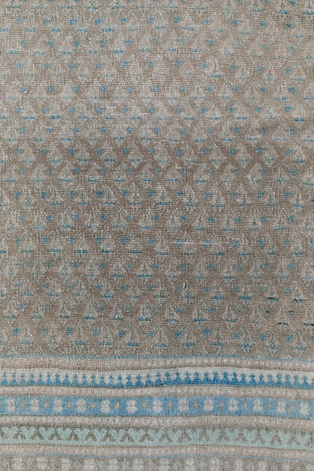 Vintage (9x12) Floral Motif Persian Rug - OAKSTREET SHOPPE