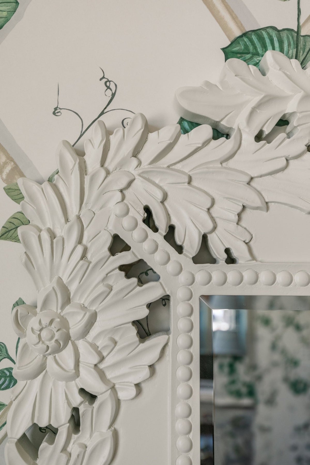 Laurelcrest Mirror - OAKSTREET SHOPPE