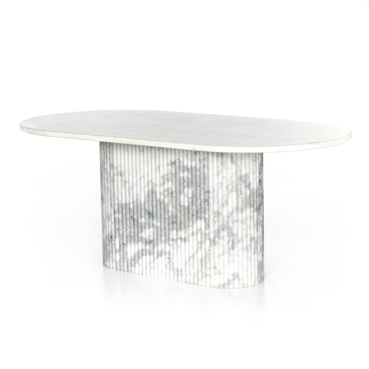 Briarwood Dining Table