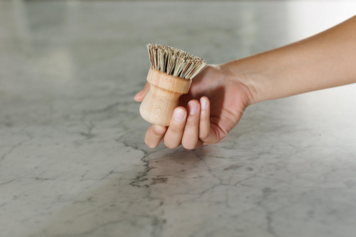 Pot Brush - OAKSTREET SHOPPE