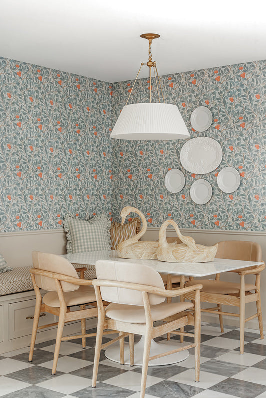 Oakstreet in Redfin: Oakstreet Lead Designer Rebecca Gibbs' Take on Animals in Interiors