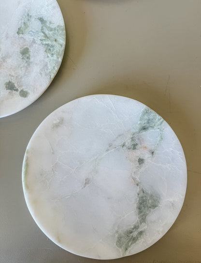 Lady Onxy Plate