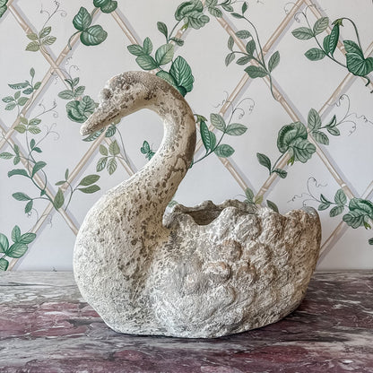 Serene Swan Planter