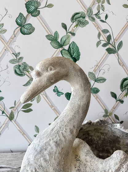 Serene Swan Planter