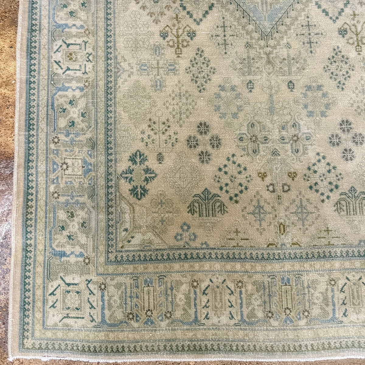 Vintage Persian (5x7) Rug