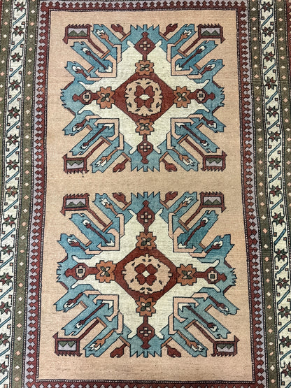 Vintage Geometric Motif (4x6) Rug