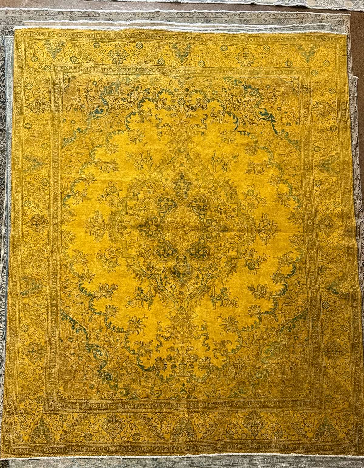 Vintage Ochre (9x12) Rug