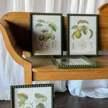 Pear Print in Hobnail Frame