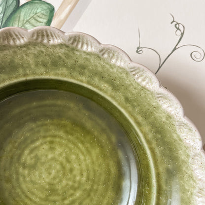 Green Scalloped Stoneware Bowl