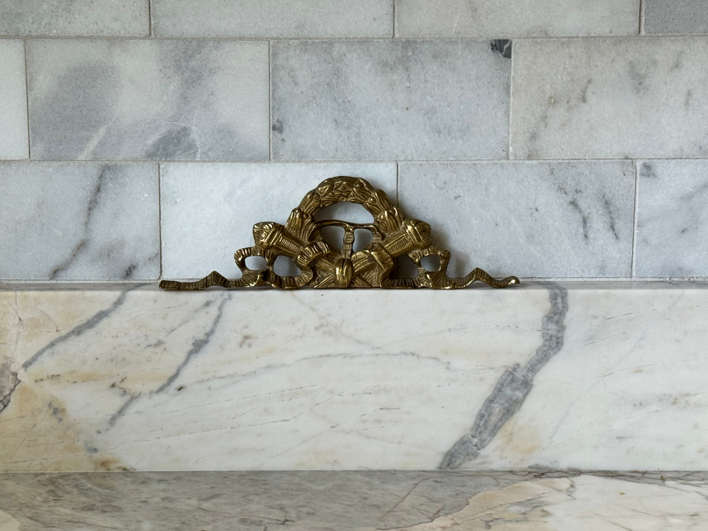 Brass Swag Art Topper