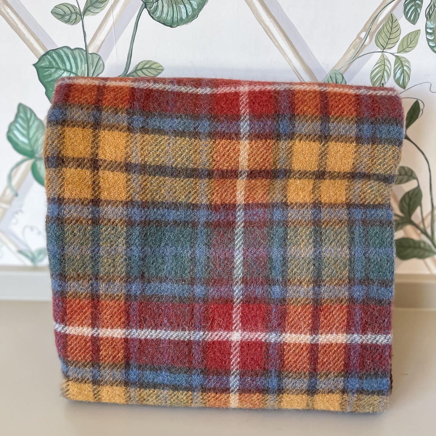 Wool Prince of Scots Throw, Buchanan