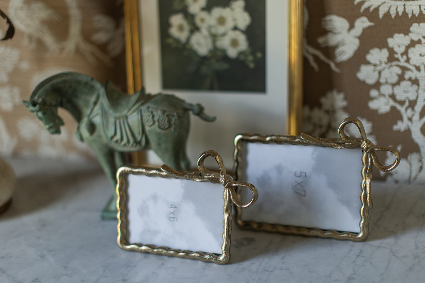 Gold Ribbon Photo Frame