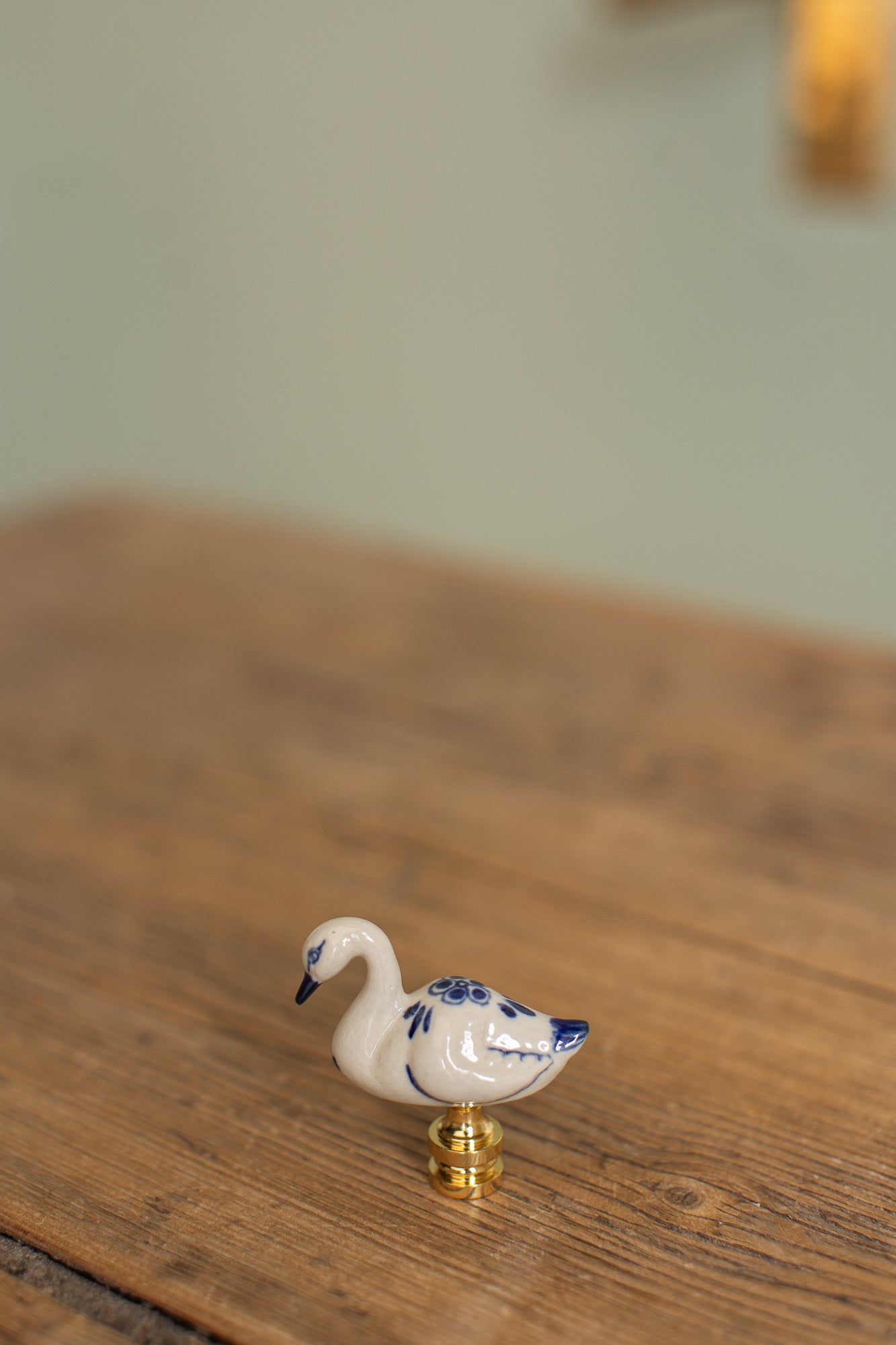 Porcelain Swan Finial