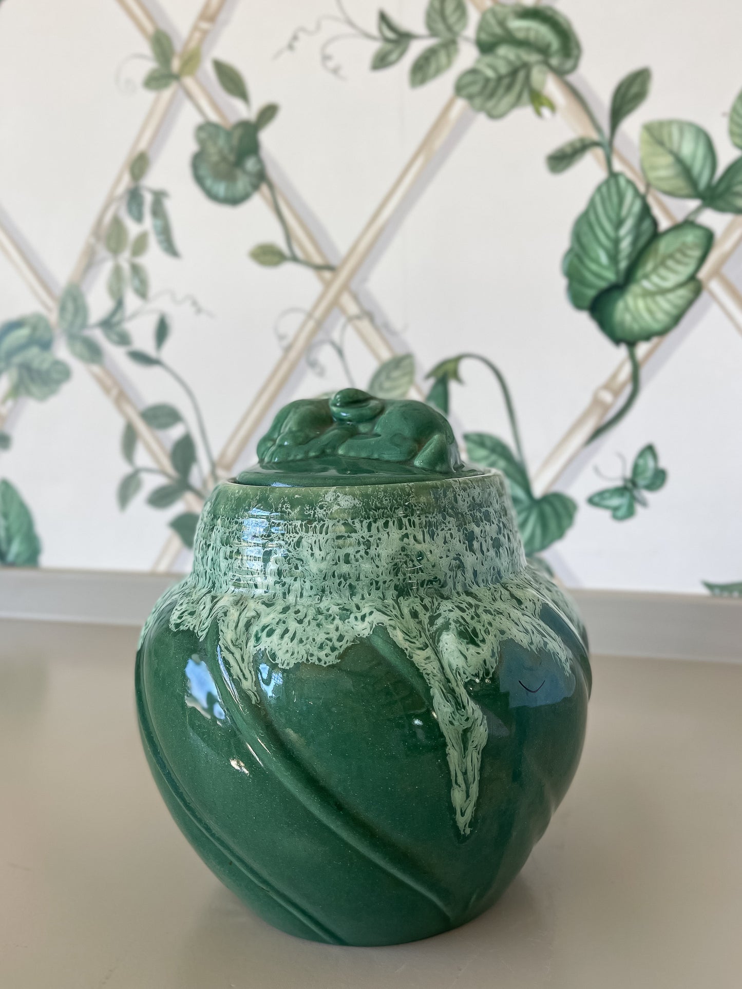 Green Glaze Jar with Sleeping Puppy Lid