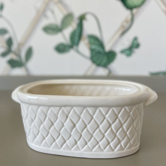 Vintage Japanese White Ceramic Planter – Quilted Lattice Design