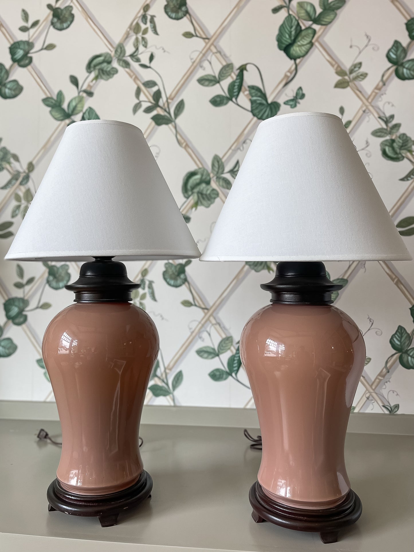 Vintage Blush Porcelain Table Lamp