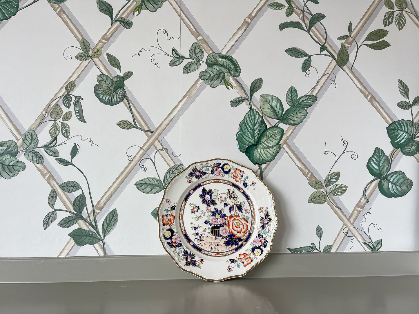 Antique Imari-Style Porcelain Plate with Gilded Detail