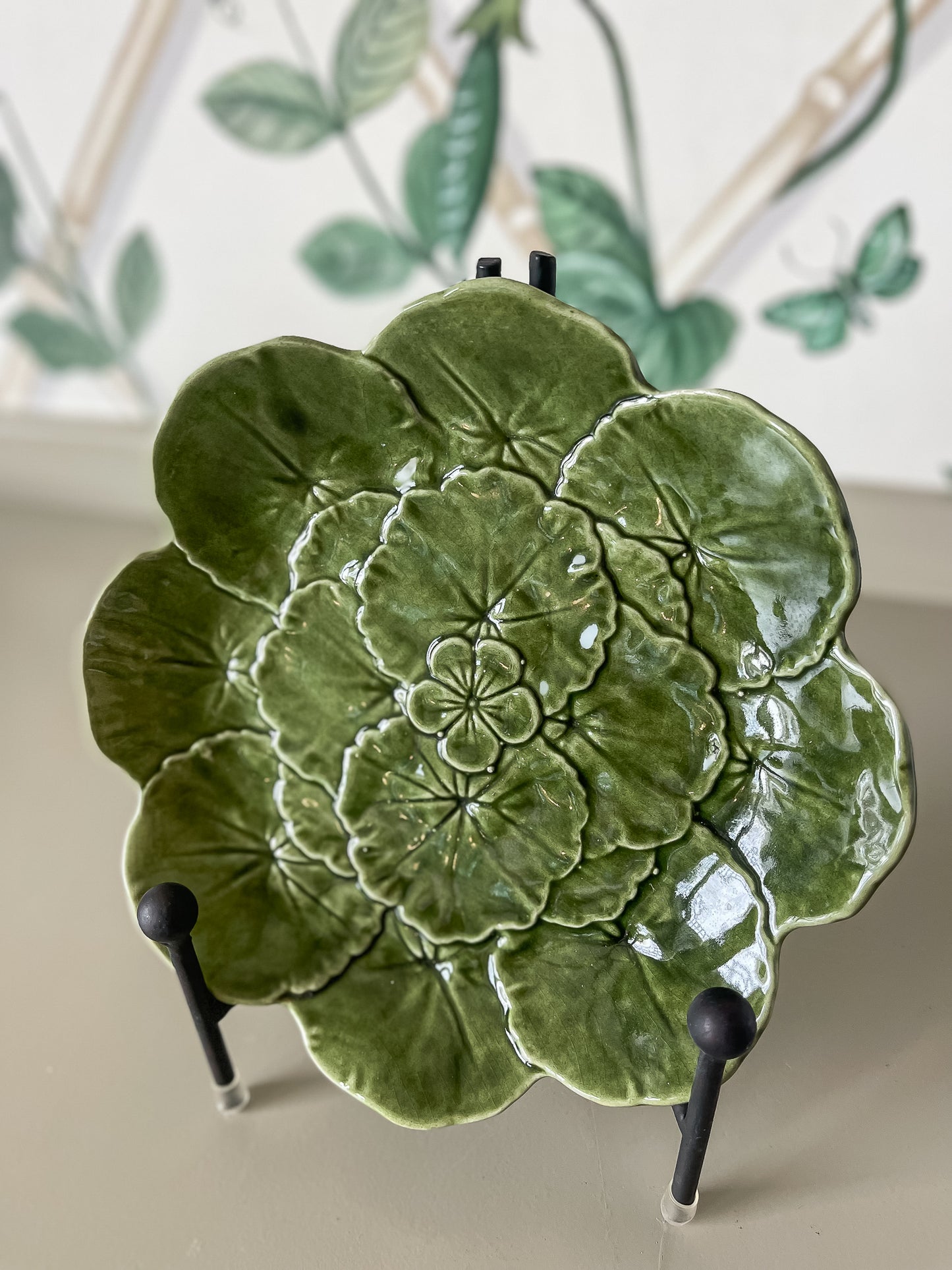 Vintage Majolica Geranium Leaf Plate