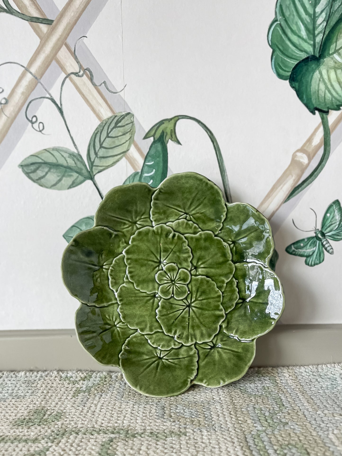 Vintage Majolica Geranium Leaf Plate