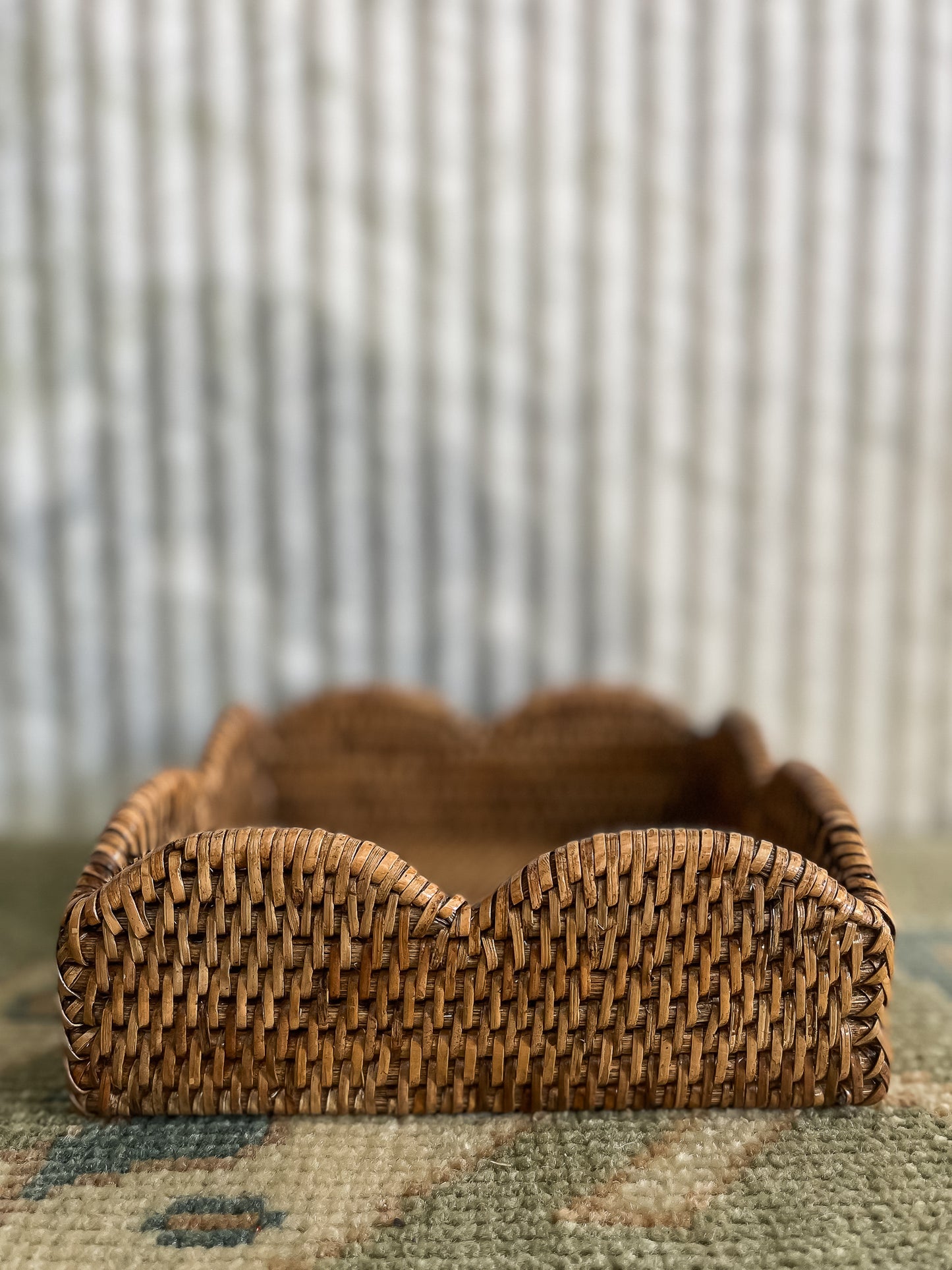 Rattan Scalloped Lunch Napkin Holder