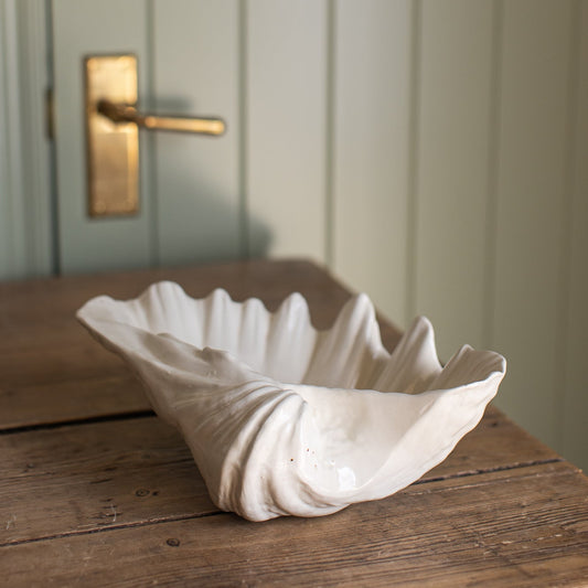 Vintage Ceramic Clamshell Bowl