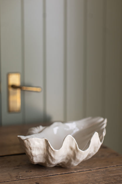 Vintage Ceramic Clamshell Bowl