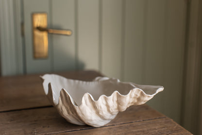 Vintage Ceramic Clamshell Bowl