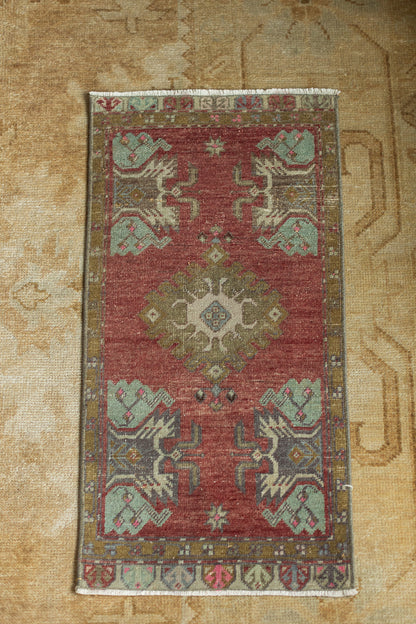 Vintage Rug 34"x17"