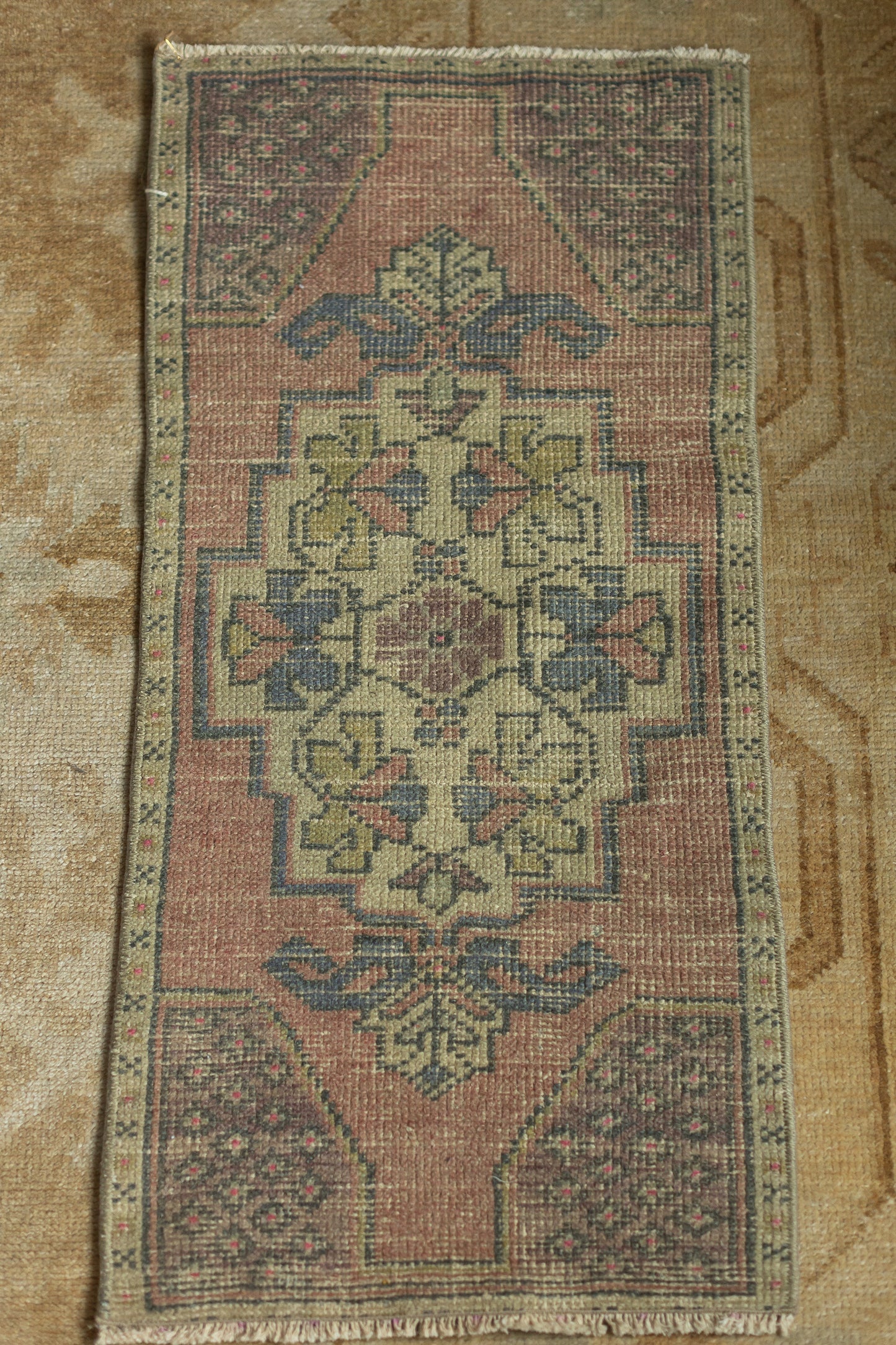 Vintage Rug 37"x17"