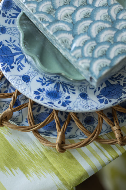 Delft Blue Paper Dinner Plates