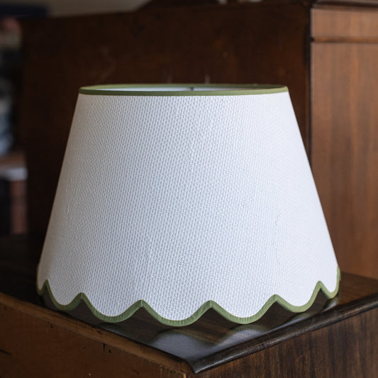 Grasscloth Scallop Shade, 18"