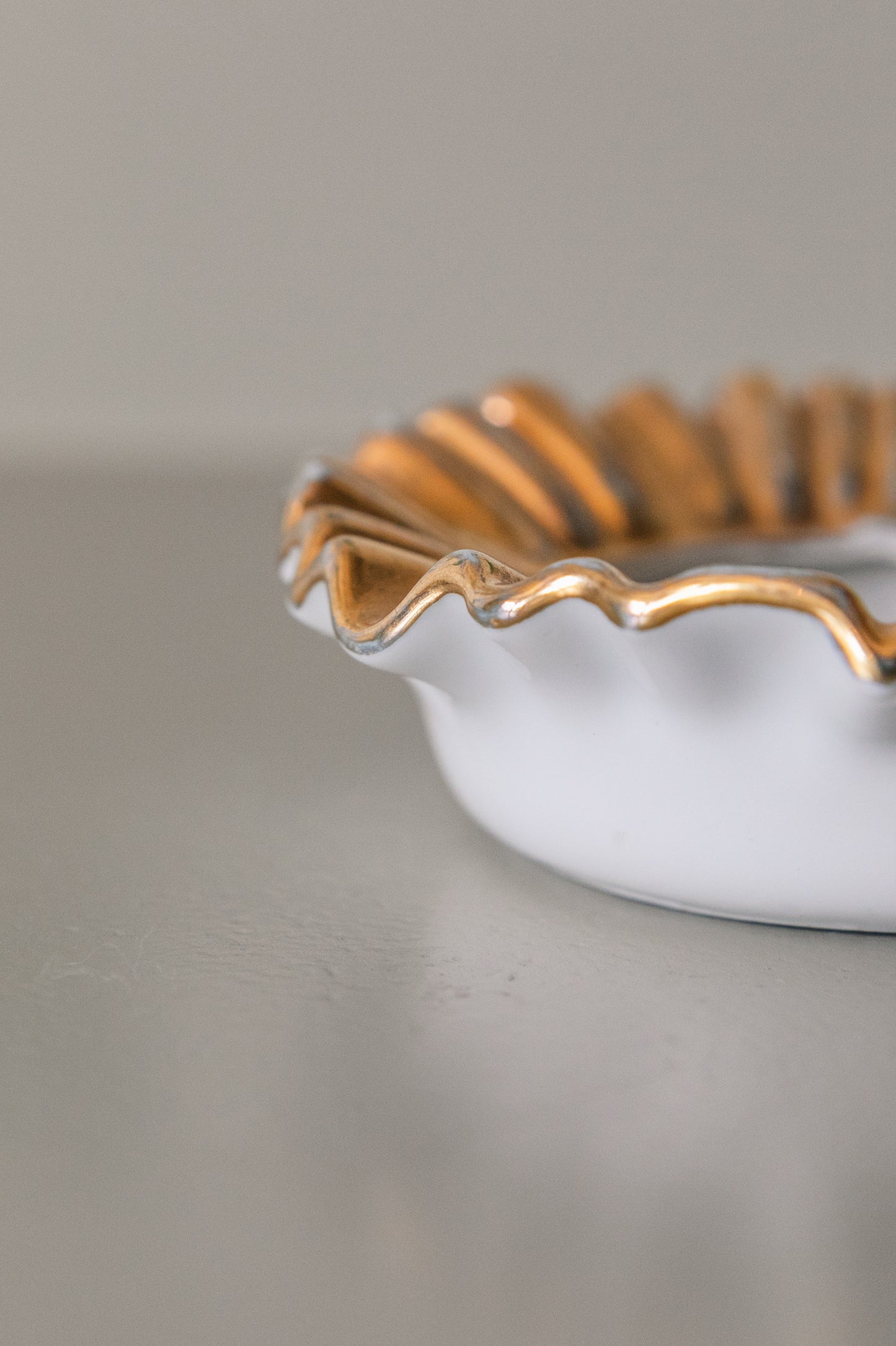 Vintage Gold Ruffle Ring Dish